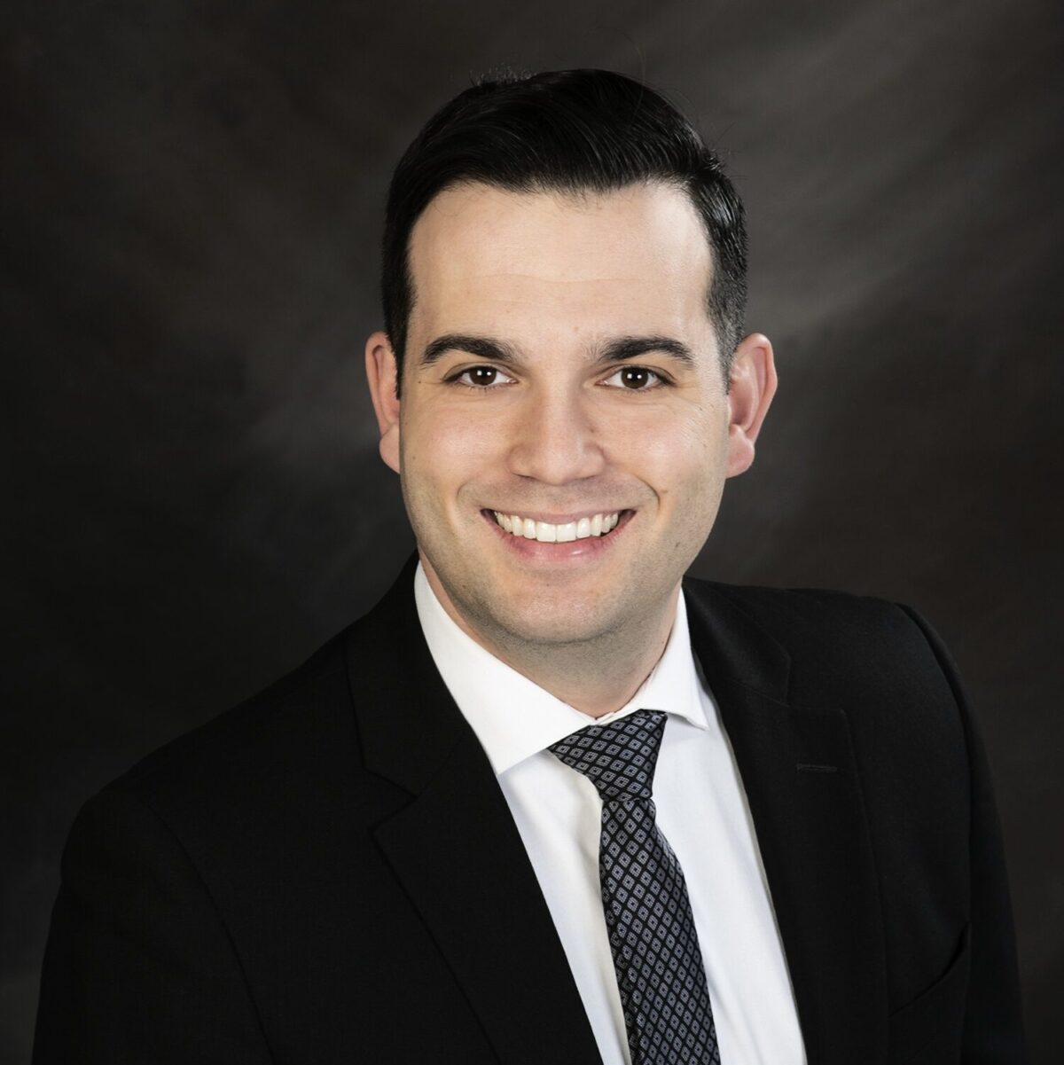 Oliver Bellomi - Red Deer Lawyer at Woodbine Legal Services